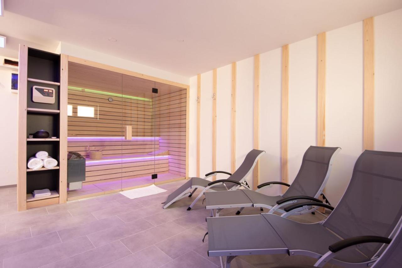 Chic Apartments With Balcony And Spa In Mojstrana Luaran gambar