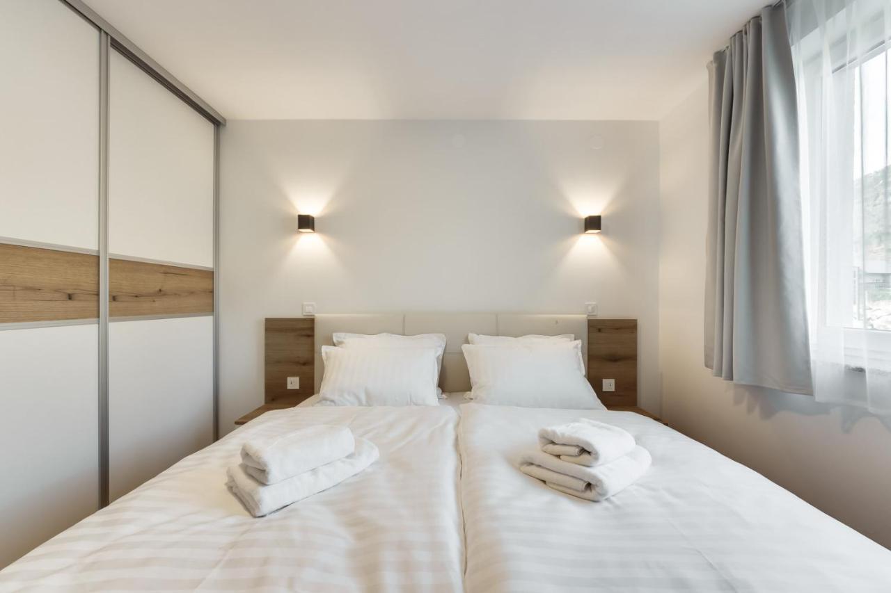 Chic Apartments With Balcony And Spa In Mojstrana Luaran gambar